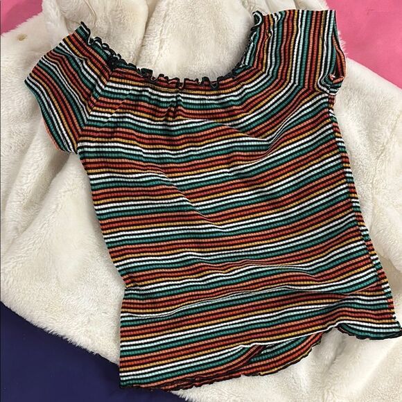 Striped Off-Shoulder Button-Up Top - Picture 9 of 10